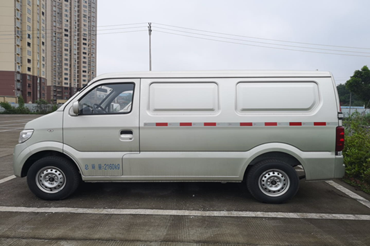 重庆汉联汽销主推车型–长安之星九新能源电动面包车