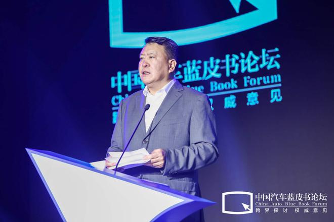 徐和谊：中国新能源汽车产业已培育出市场、产品、产业之芽