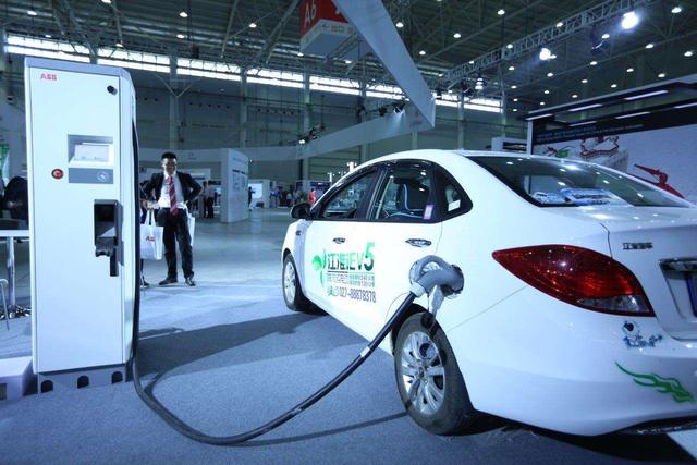 搞新能源汽车，上海真的猛
